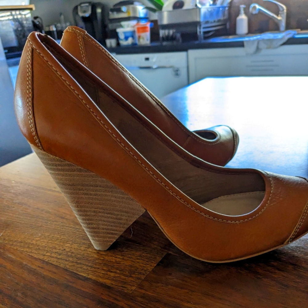RMK Leather wedge heels size 20